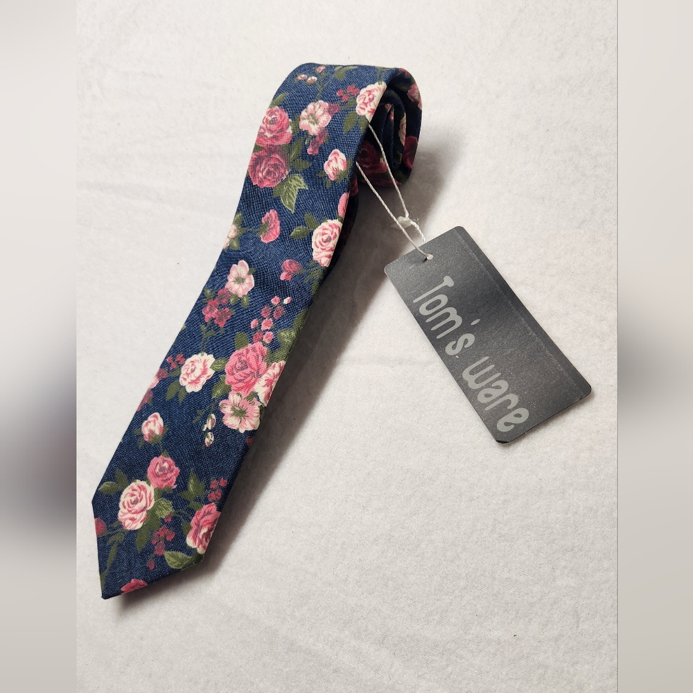 NWT Tom's Ware Floral Tie Navy Pink Roses Cottagecore Boho Rustic Wedding Spring
